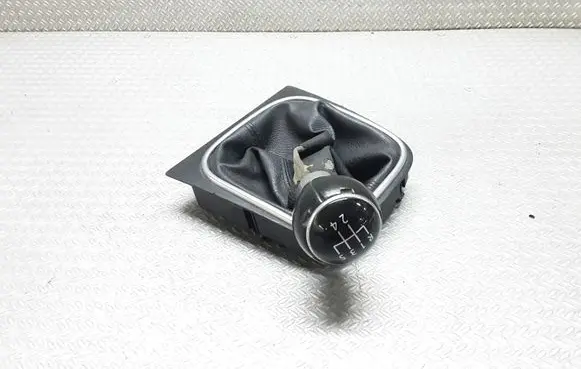 Volkswagen Jetta V Gear shifter surround trim plastic 