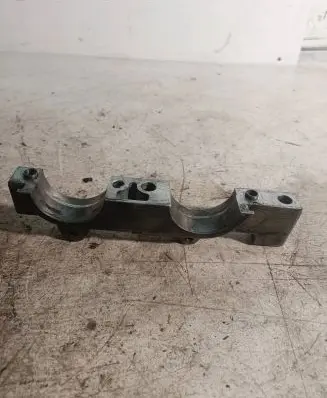 Volvo V70 Camshaft holder EJ01