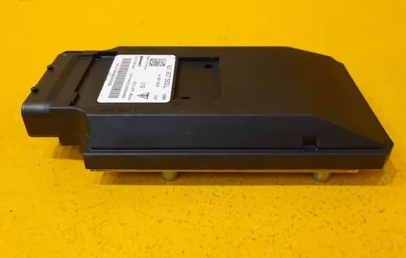 Porsche Taycan 9J1 Air suspension control unit module (rear) 9J1907553B
