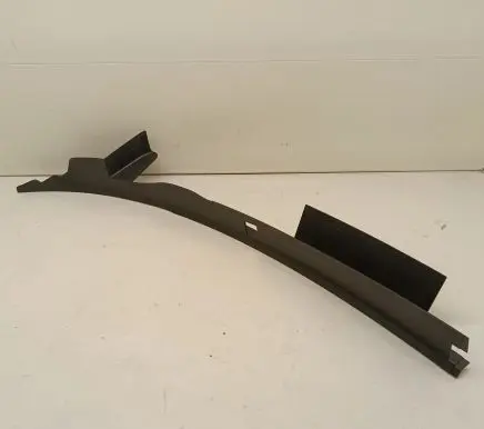 Land Rover Discovery 5 Bonnet wind deflector HY3216N40A