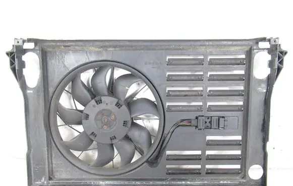 Audi A8 S8 D3 4E Electric radiator cooling fan 0130706829 4E0121205H