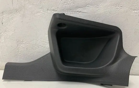 Ford Focus Rear sill trim cover BM51A13245A