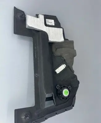 BMW M5 F90 Under panel sound insulation 929946807 9151127