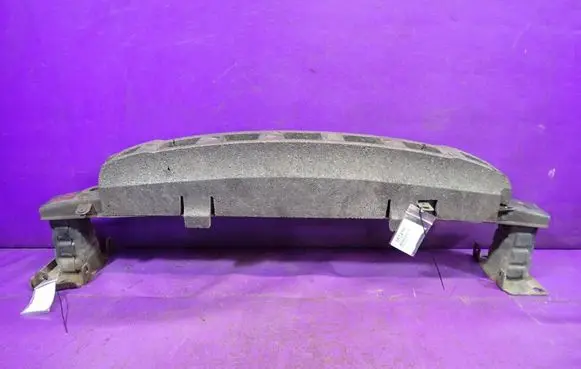 Skoda Fabia Mk2 (5J) Front bumper support beam 