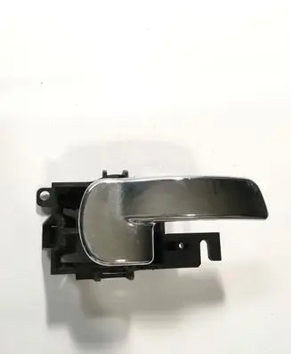 Nissan Navara D40 Rear door interior handle 8318G