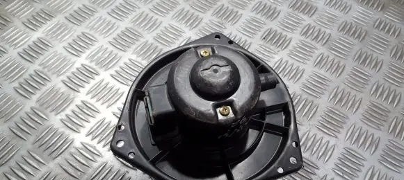 Nissan Sunny Heater fan/blower