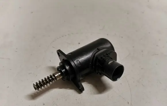 BMW X1 F48 F49 Valve oil control 8652738