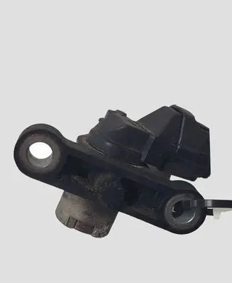 Volvo XC90 Crankshaft position sensor 30637803
