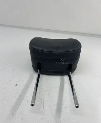 KIA Sorento Front seat headrest 