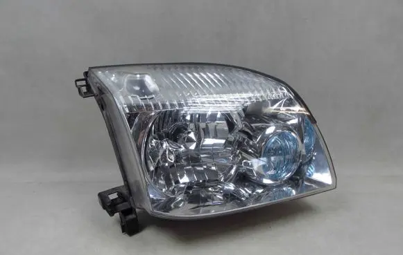 Nissan X-Trail T30 Headlight/headlamp 58296