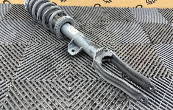 Alfa Romeo Stelvio Front shock absorber/damper 50553221