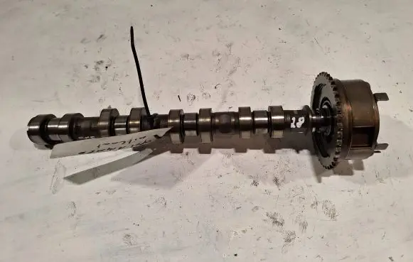 Opel Corsa D Camshaft 55562231