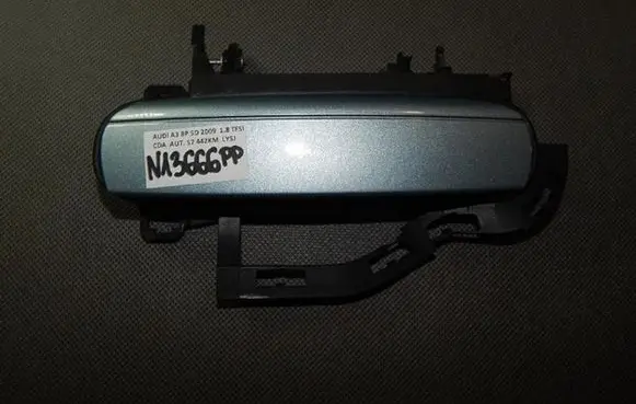 Audi A3 S3 8P Front door exterior handle