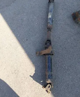 Nissan Cab Star Middle center prop shaft 37000MB920