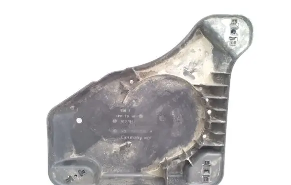 Seat Tarraco Fuel tank bottom protection 5QF131331A