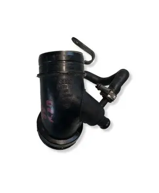 Volkswagen PASSAT B5 Air intake hose/pipe 058133356D