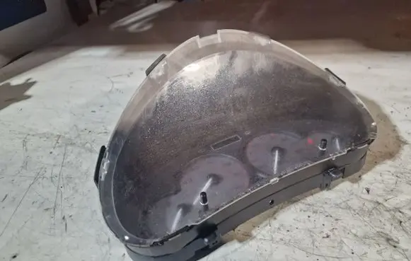 Peugeot Partner Speedometer (instrument cluster) 9662745380