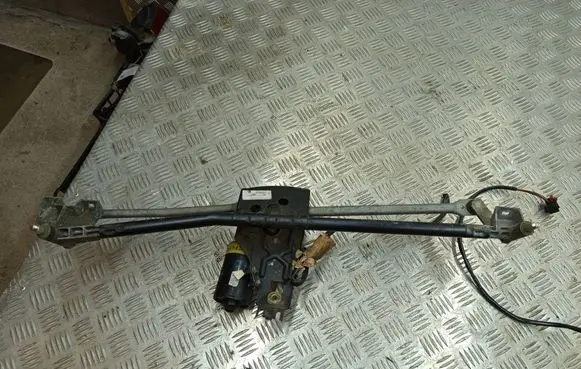 Front wiper linkage and motor