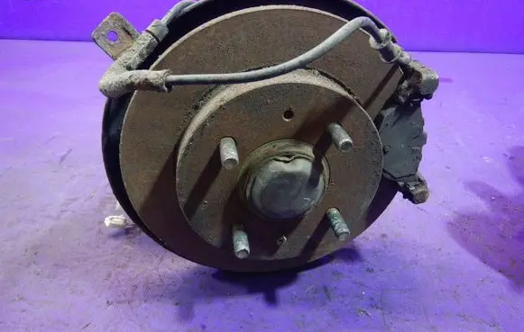 Audi Coupe Rear wheel hub spindle/knuckle