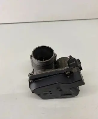 Volkswagen Polo IV 9N3 Throttle valve 03C133062B A2C53030790