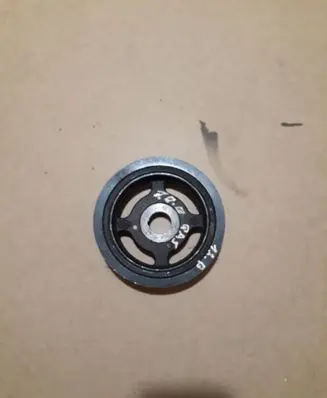 Nissan Qashqai Crankshaft pulley C47061 123933448R