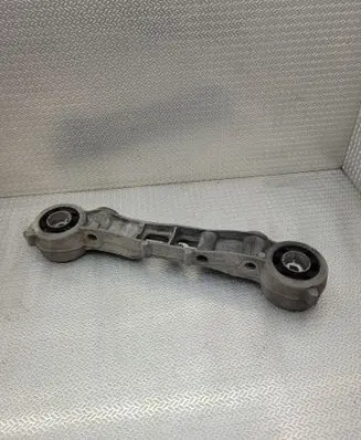 Mercedes-Benz Vito Viano W447 Rear differential mounting bracket A4473530500