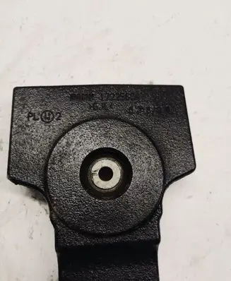 BMW 2 F22 F23 Rear differential mounting bracket 6872914