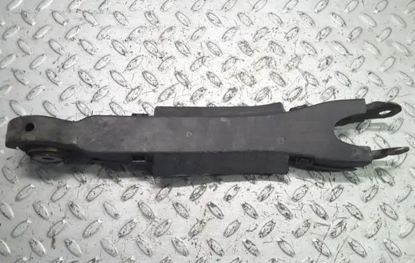 Rear control arm