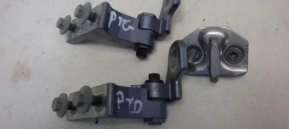 Volvo V40 Rear door hinge set 31424659