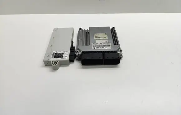 BMW 5 E60 E61 Engine ECU kit and lock set 7795553 0281011120 1550241