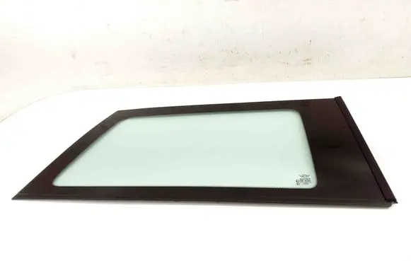Mini One - Cooper Coupe R56 Rear vent window glass 10773510 7146100