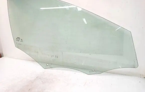 Volvo V40 Front door window glass four-door 32244819 43R00049 DOT24M25AS2