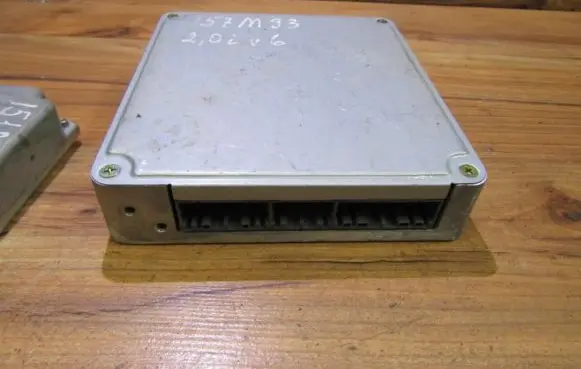 Mazda Xedos 6 Engine control unit/module KF5218881A 0797005041