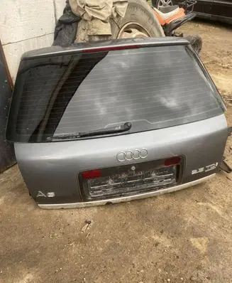 Volvo V70 Tailgate/trunk/boot lid