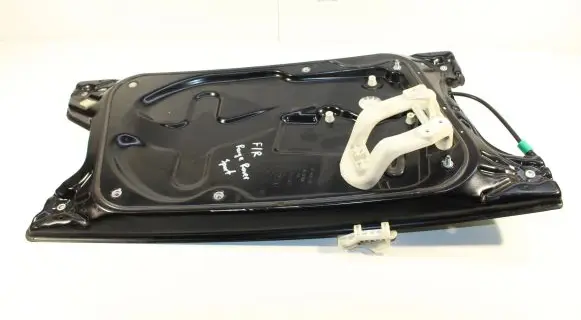 Land Rover Range Rover Sport L320 Front door electric window regulator CUH500240