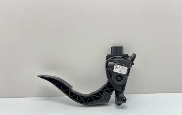 Audi A6 S6 C7 4G Accelerator throttle pedal 8K1723523A 21102011 6PV00950521