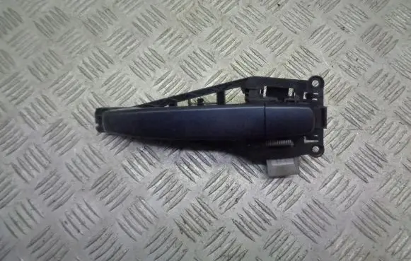 Opel Zafira B Rear door exterior handle