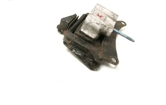 Toyota Prius (XW50) Engine mount bracket 1237237311
