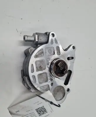 Audi A4 S4 B8 8K Vacuum pump 03L145100F