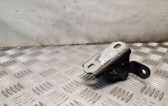Front door lower hinge