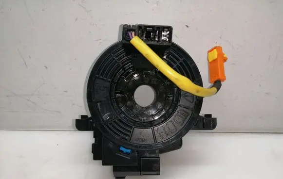 Toyota Yaris Airbag slip ring squib (SRS ring) 0D25075L451