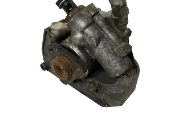 BMW 3 E90 E91 Power steering pump 7692974