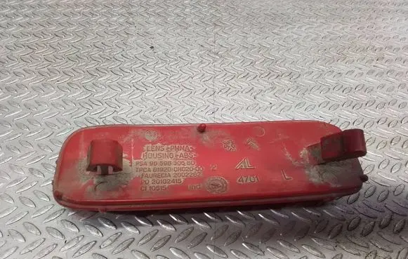 Rear tail light reflector