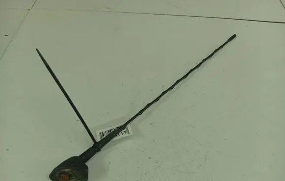 Nissan Pixo Aerial GPS antenna E350209