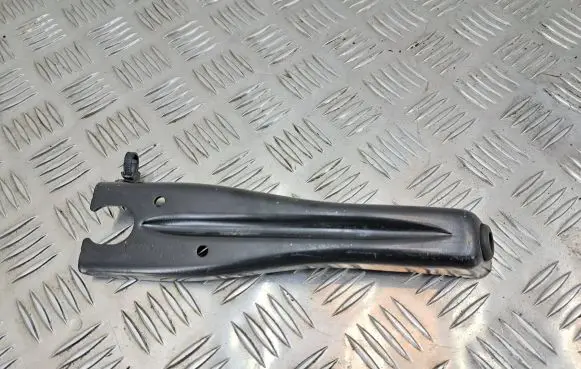 Mercedes-Benz S W222 Other engine bay part A2226280124