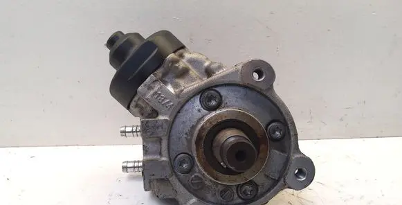 Volkswagen Caddy Fuel injection high pressure pump 03L130755L
