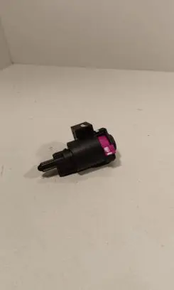 Audi Q7 4L Brake pedal sensor switch 4F0945459B