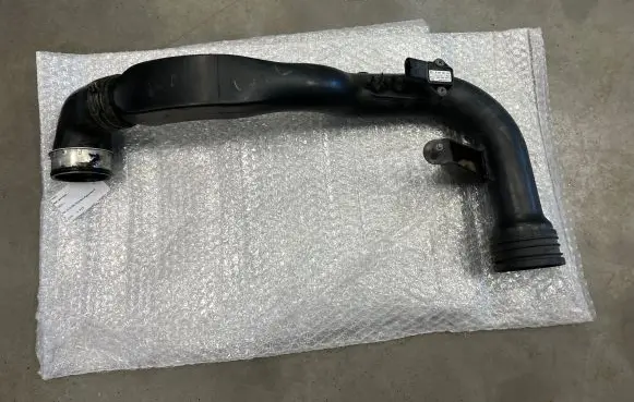 Audi A6 S6 C5 4B Intercooler hose/pipe 8E0145762B 038906051C