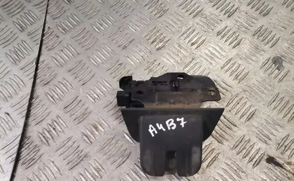Audi A4 S4 B7 8E 8H Tailgate/trunk/boot lock/catch/latch 8e9827520
