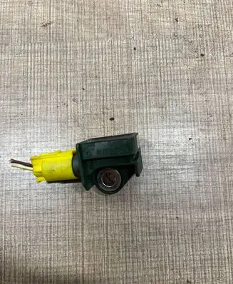 Mercedes-Benz E W212 Airbag deployment crash/impact sensor A1729056000 5WK44192